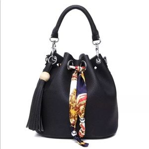 Fashion Bucket bag Tassel Vintage Ribbon Black